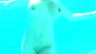 Boobhouse Underwater