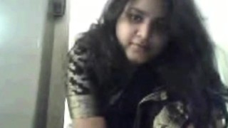 Indian BBW Performs A Hot Striptease