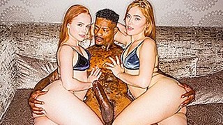 Muscular Black Man Fucks Two Skinny At The Same Time On The Couch