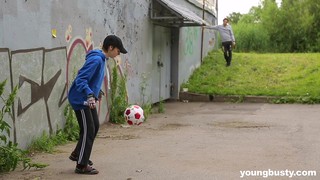 Quickie Outdoors Fucking With Shy Babe Yagami Lil And Her Boyfriend