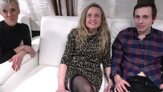 FamilyScrew Cumming Together As A Family At A Swingers Club