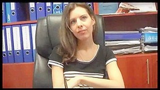 Izabella A Munkahelyen Sexel