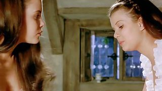 Madeleine & Mary Collinson. Maggie Wright - Twins Of Evil