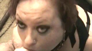 Ugly Mature Slut Provides Me With A Solid Blowjob For Sperm On Cam