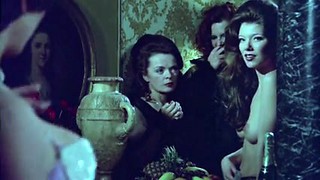 Negra pelada gostosa fazendo sexo no pelo - Justine Och Juliette (1975) Swedish Traditional