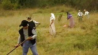 SB3 The Randy Russian Farmer !