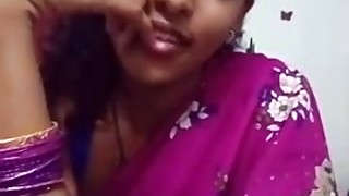 Cute Girl In Saree Doing Sefles.mp4