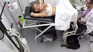 Tattooed Gina Snake Seduced By A Cunt Craving Doctor For A Cunt Exame