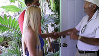 Spoiled Chick Aspen Romanoff Gets Her Pussy Fucked Leaning On Walkers