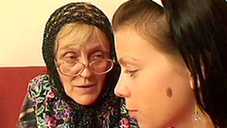 Drunk Man Fucks Well With The Ladies In Family