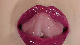 Solo Sweetie Jenna Sativa Needs To Moan While She Fingers Herself